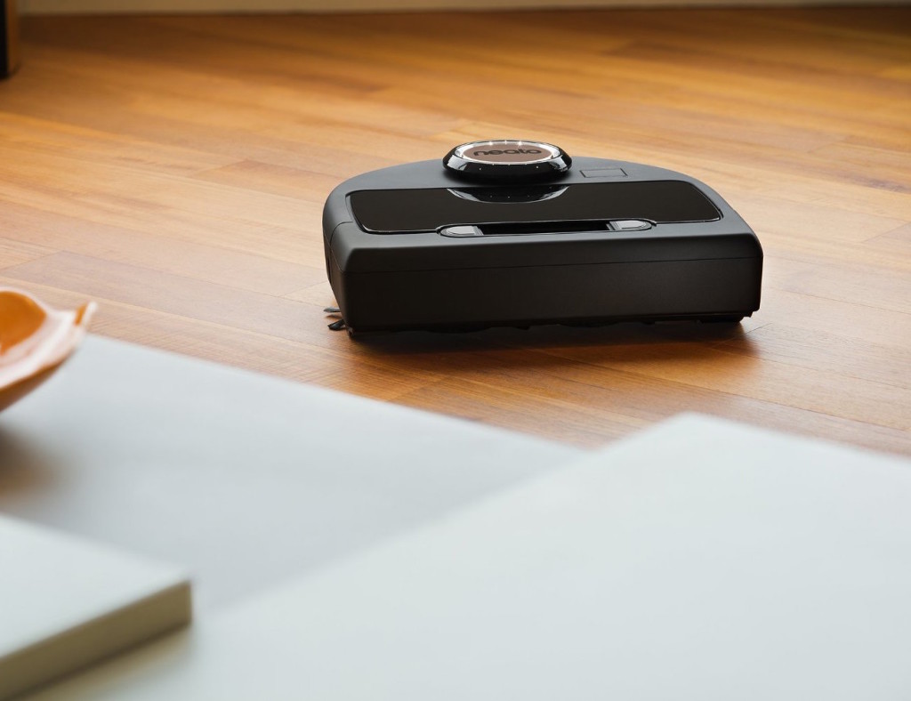 Fuente: http://thegadgetflow.com/portfolio/neato-botvac-the-wi-fi-enabled-robot-vacuum/